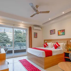 Octave Nirvana Hotel