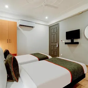 Akshay Hotel