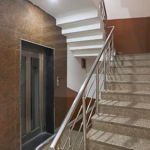 Capital O Ram Krishna Residency Near Artemis Hospital Hotel
